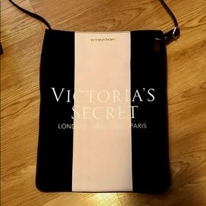 Victoria’s Secret bag NWOT